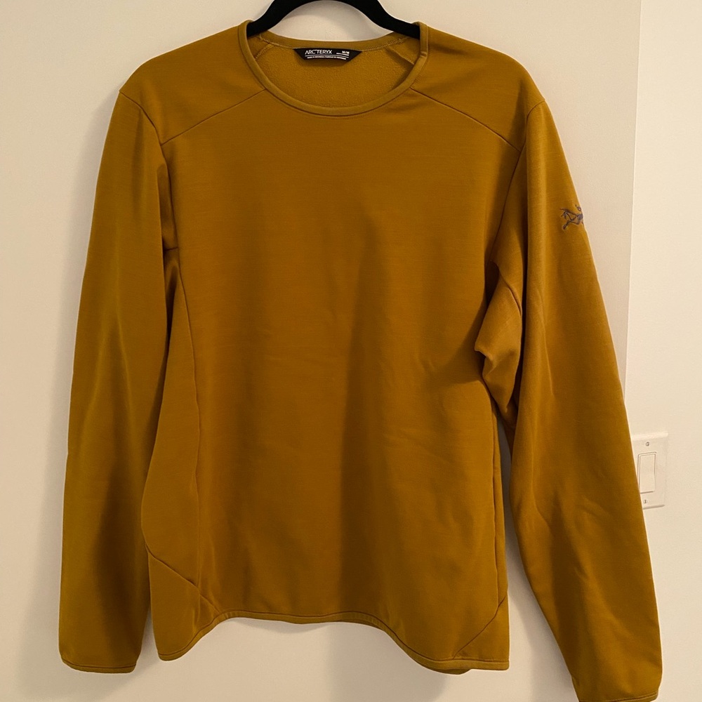 Mens Rare Arcteryx Kyanite AR Tech Crew Longsleeve Shirt Maze Gold Yellow Medium